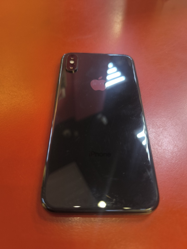 Мобильный телефон Apple iPhone X