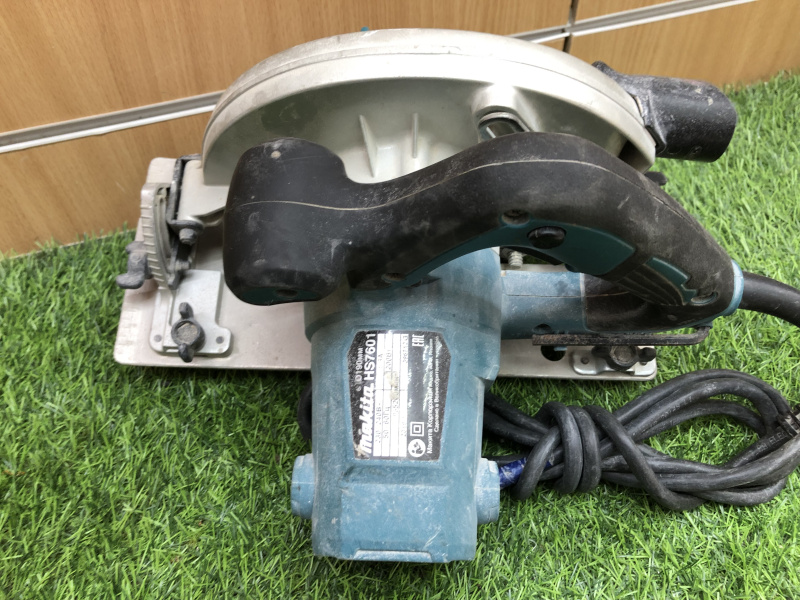 Циркулярная пила Makita HS7601