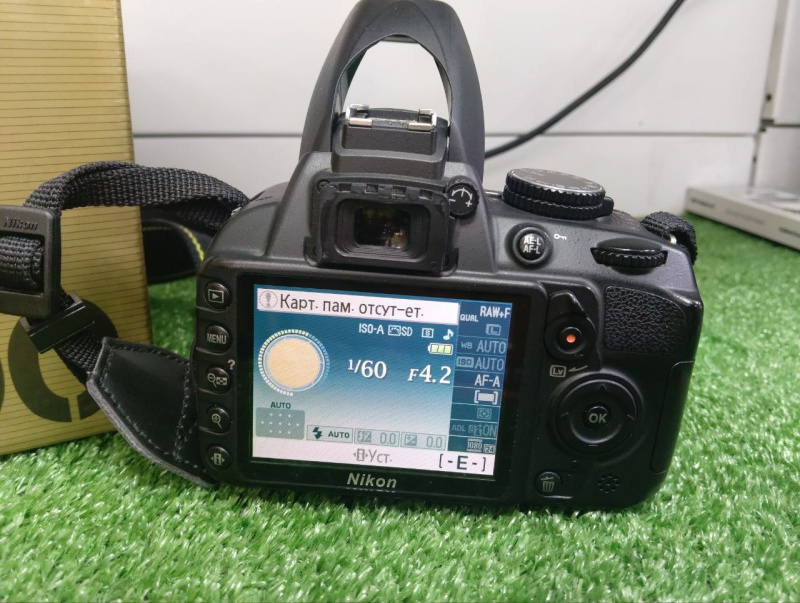 Фотоаппарат Nikon D3100