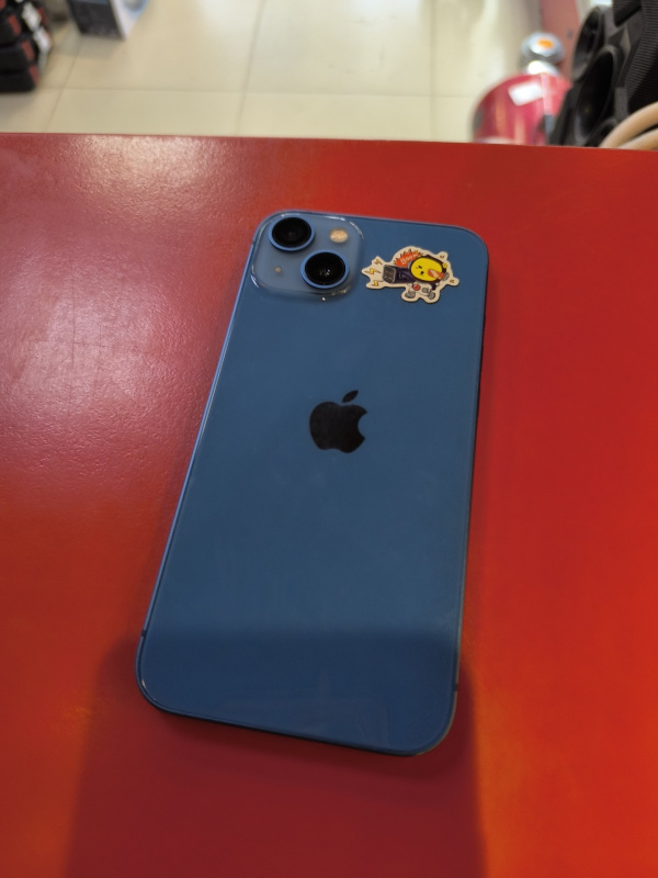 Мобильный телефон Apple iPhone 13